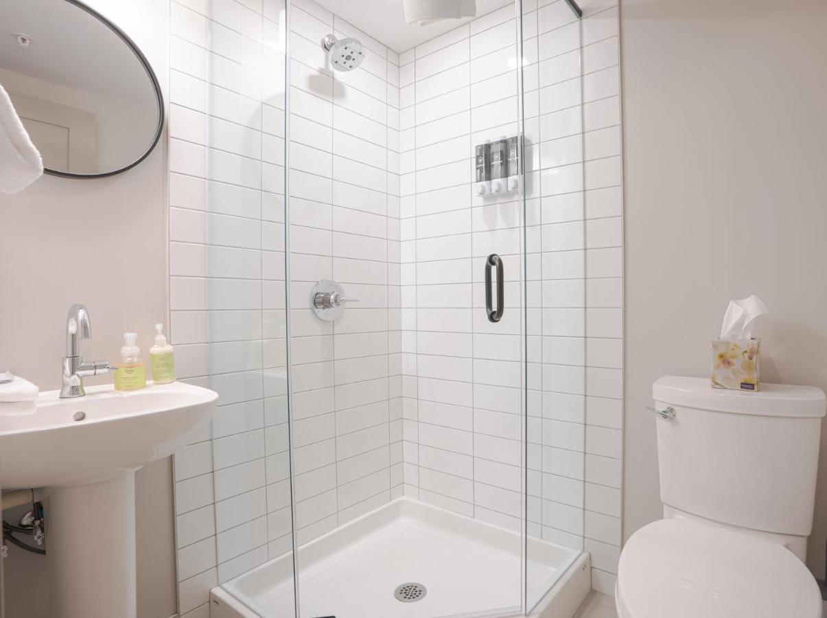 Basecamp Suites Banff Kültér fotó