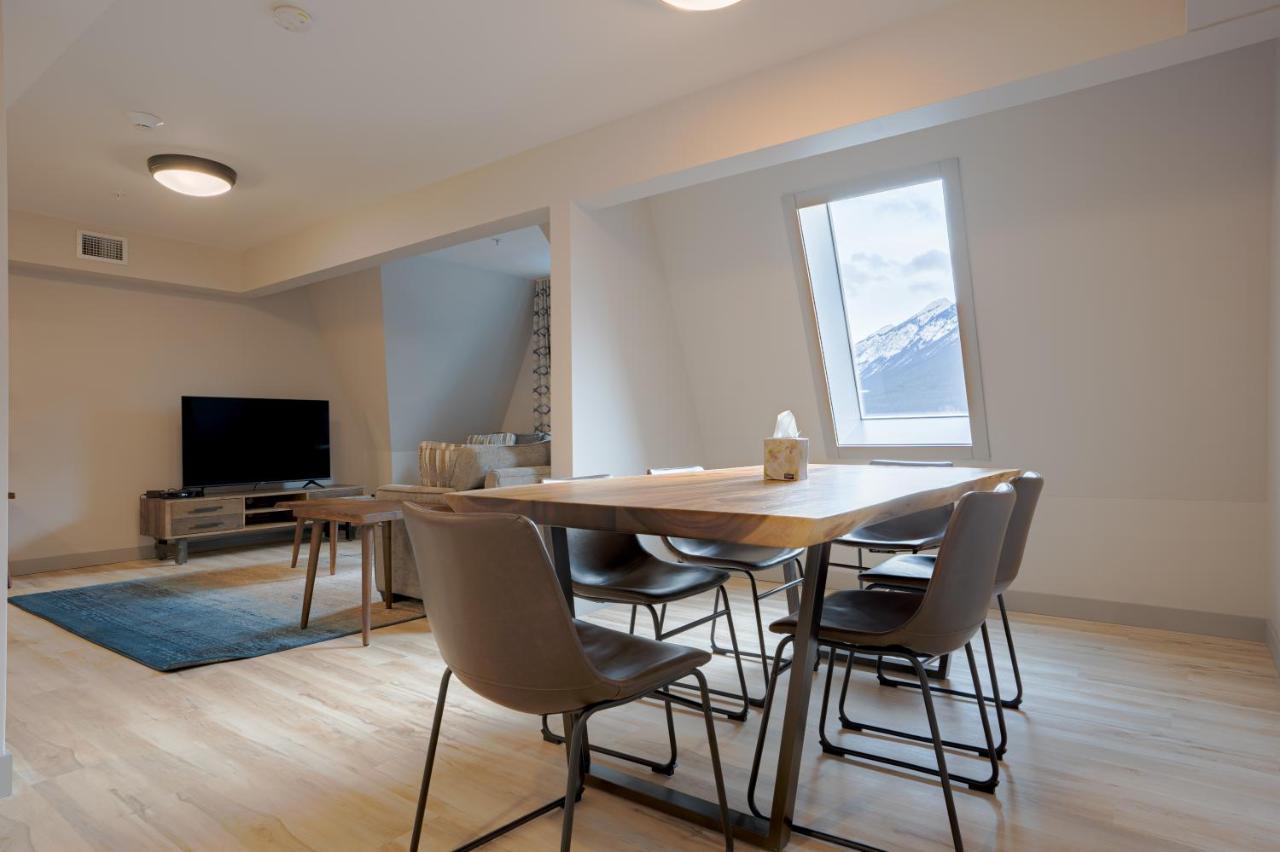 Basecamp Suites Banff Kültér fotó