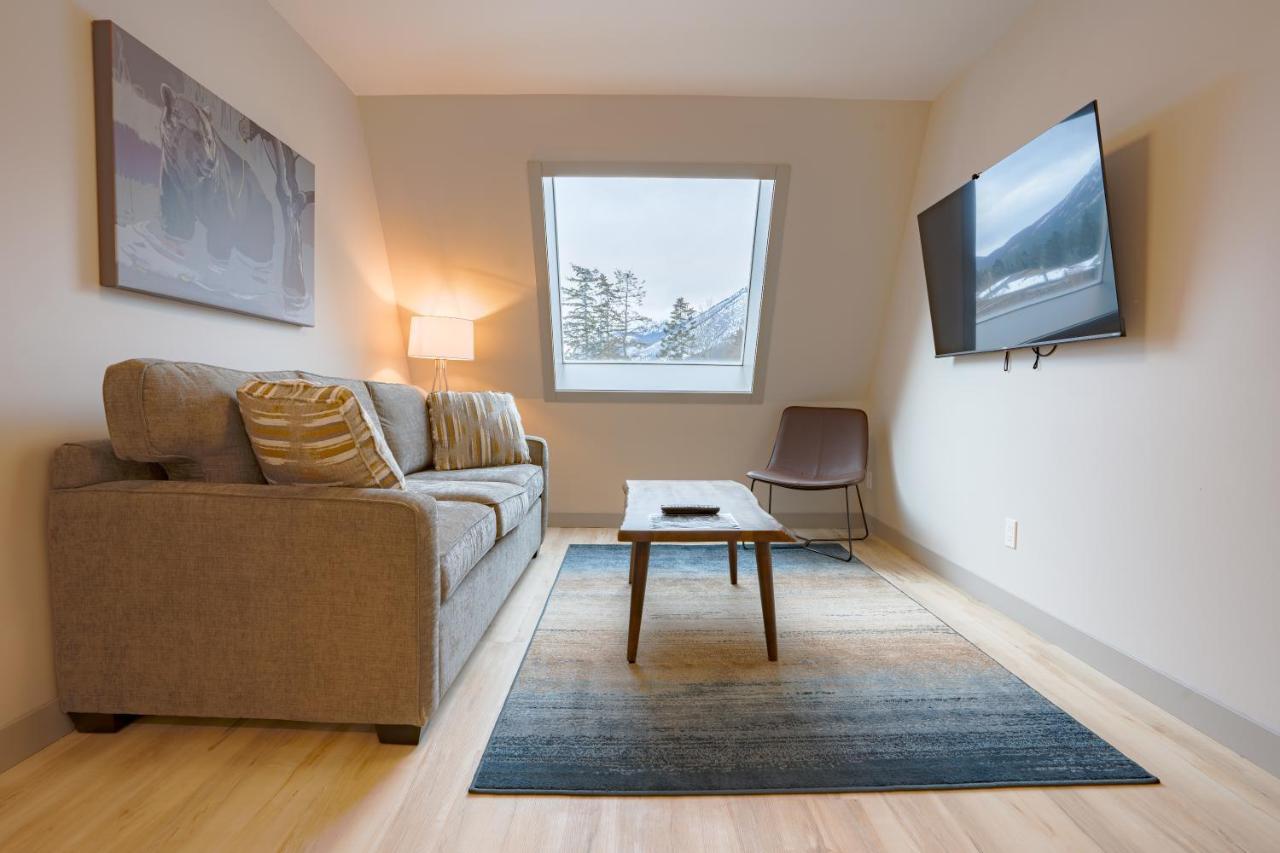 Basecamp Suites Banff Kültér fotó
